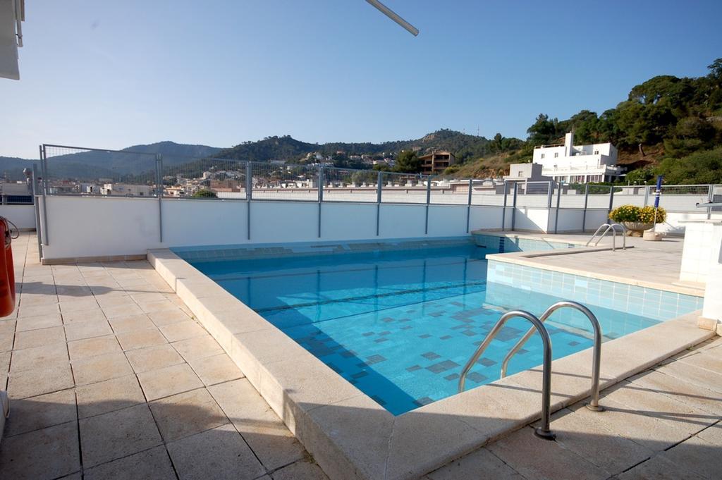 Lets Holidays Apartment Pool Terrace Tossa De Mar Kültér fotó